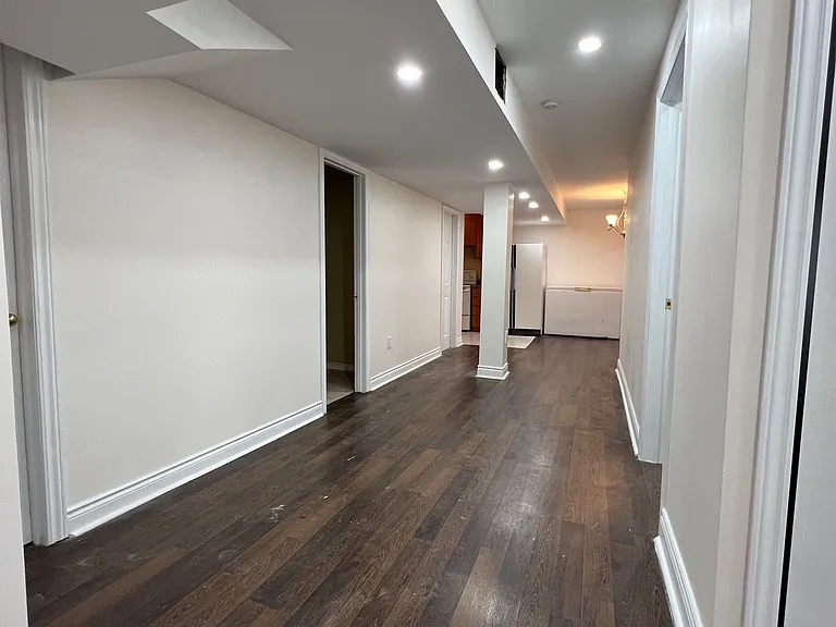 401 Forest Fountain Dr — Photo 15