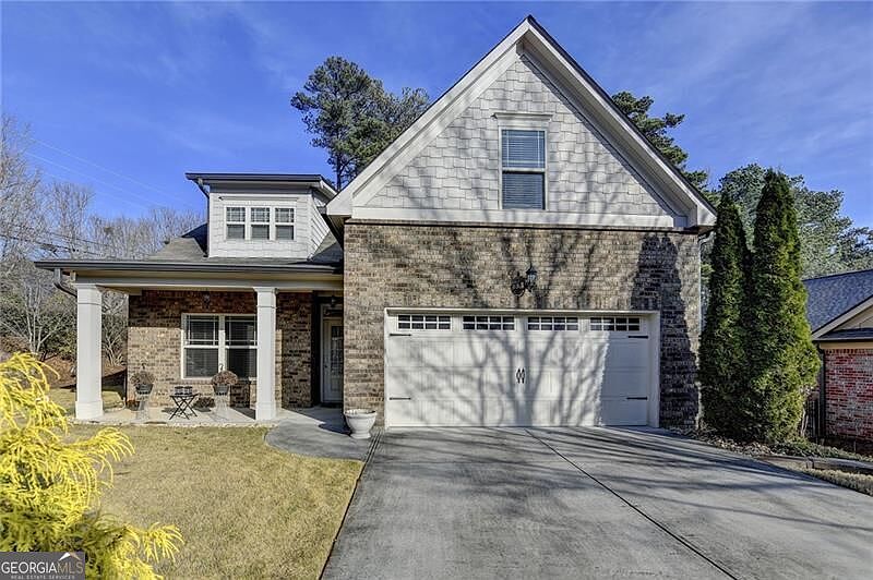 1st image of 4001 Sovereign Dr
