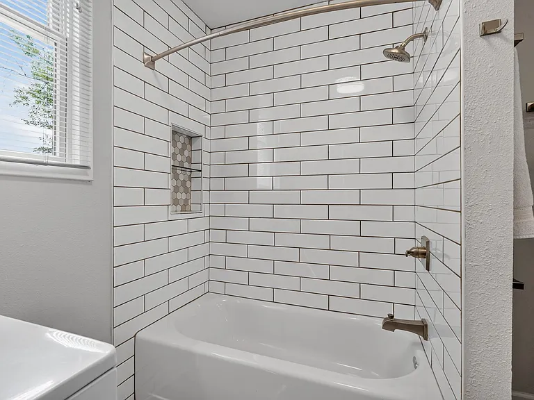 1613 Fletcher Ave — Photo 24