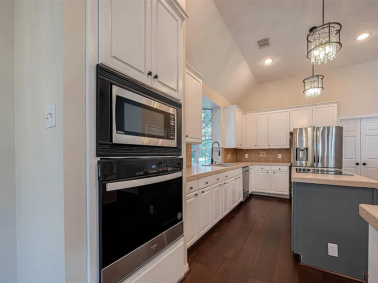 20819 Autumn Redwood Way — Photo 19