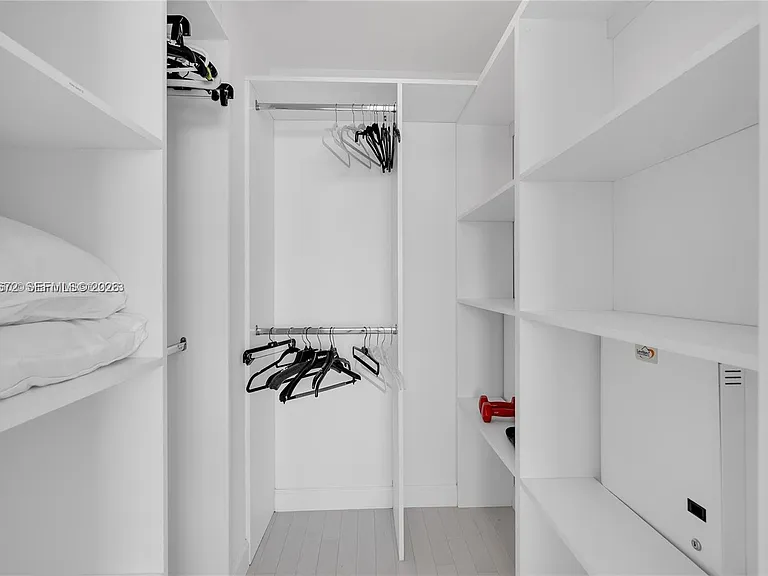 6799 Collins Ave #1602 — Photo 18