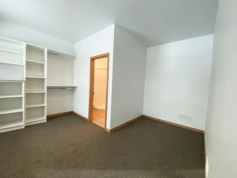 Egan Ave Residence — Photo 11