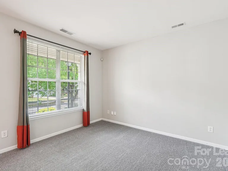 14417 Laurel Tree Ln — Photo 18