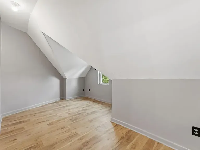 1003 Pennsylvania Ave — Photo 24
