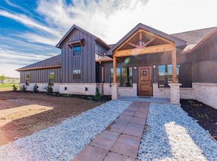 217 Polk Rd, Bowie, TX 76230