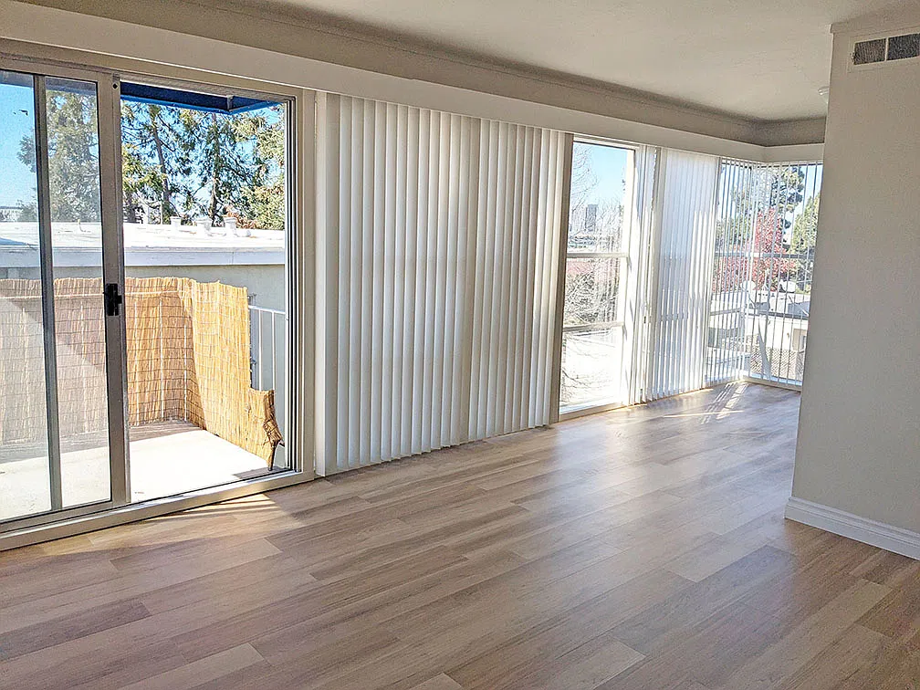 2 bed, 1032 sqft, $2,800 — Photo 2