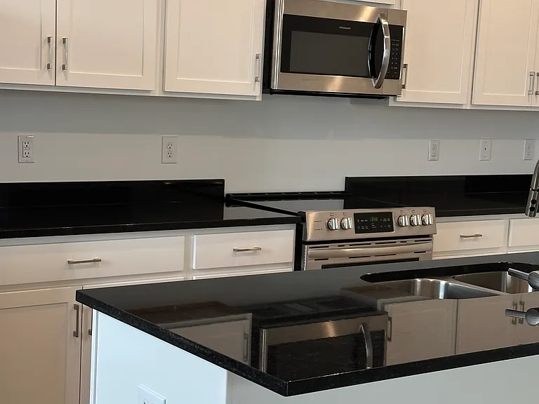 2656 Lakevilla Dr #3 — Photo 9
