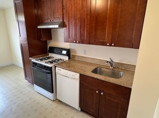 25-44 81st St #2, East Elmhurst, NY 11370
