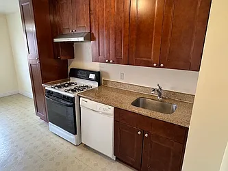 25-44 81st Street, #2