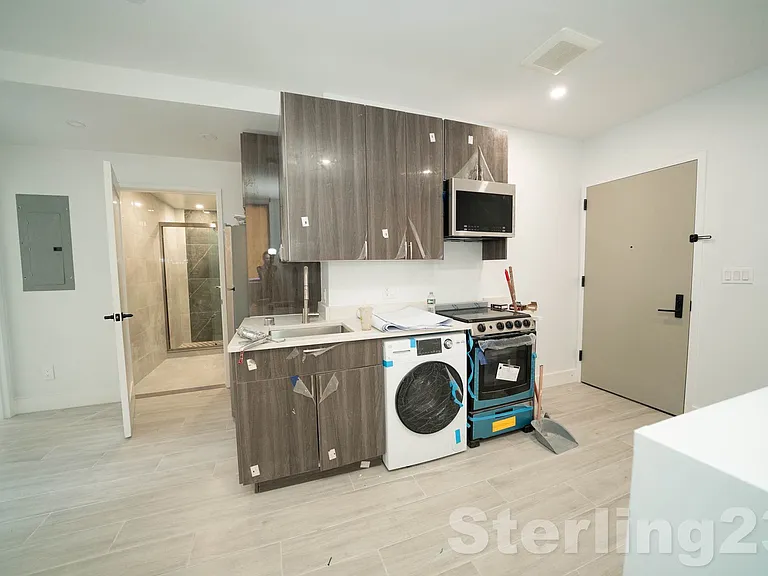 47-58 43rd St #1A — Photo 2
