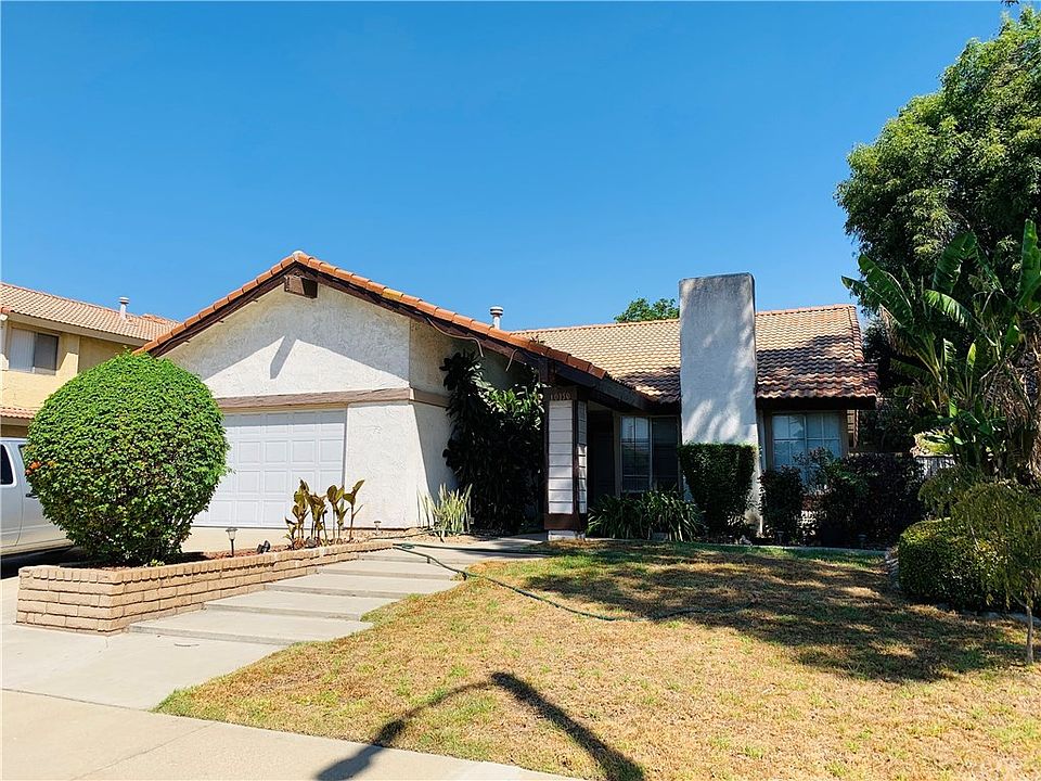 1st image of 10150 Golden Yarrow Ln