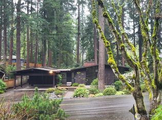 134 SW 202nd St, Normandy Park, WA 98166