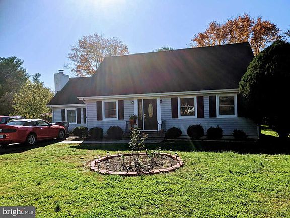 2nd image of 19536 Williams Dr