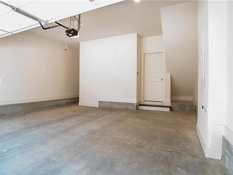 1394 Cozy Cir SE — Photo 30