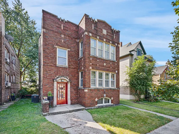 2529 Collins St, Blue Island, IL 60406