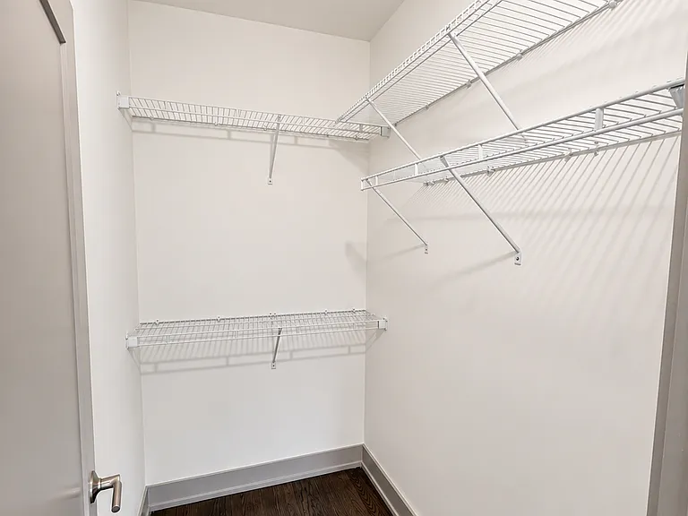 1904 W Pratt Blvd #3B — Photo 12