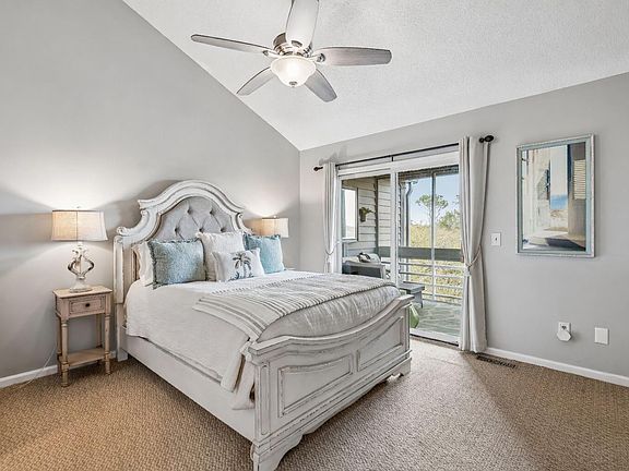 3rd image of 2412 Racquet Club Dr