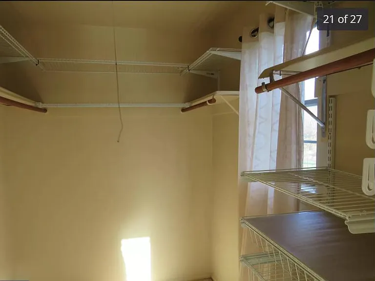 174 Wyndham Pl — Photo 15
