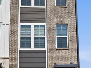 2631 Creekside Dr NW, Atlanta, GA 30318
