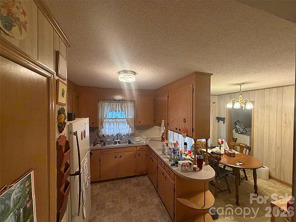4th image of 2990 Flat Creek Rd