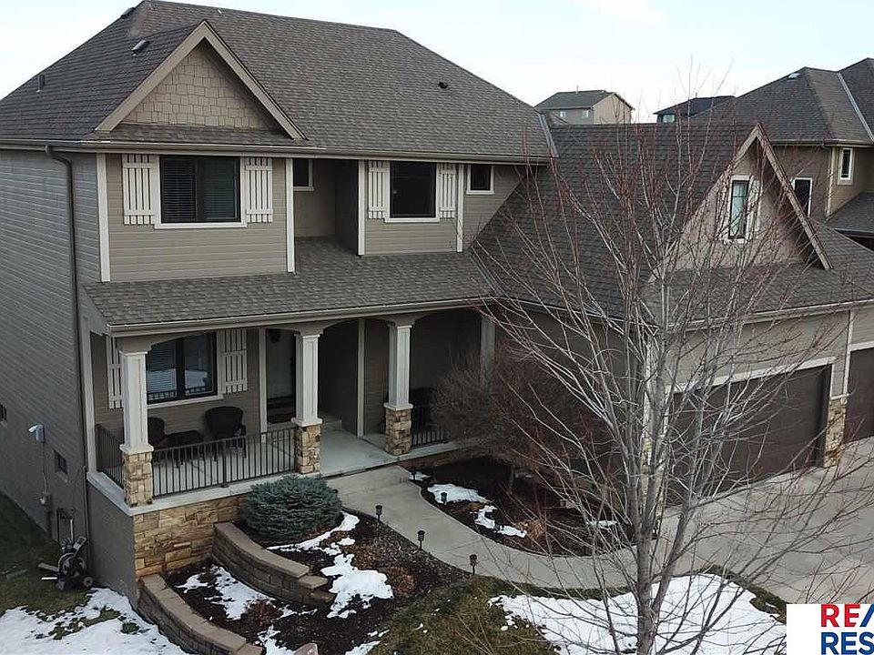 1st image of 2719 N 175th Ave