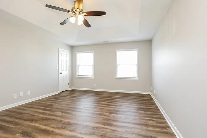1237 Cobblestone Ln — Photo 6