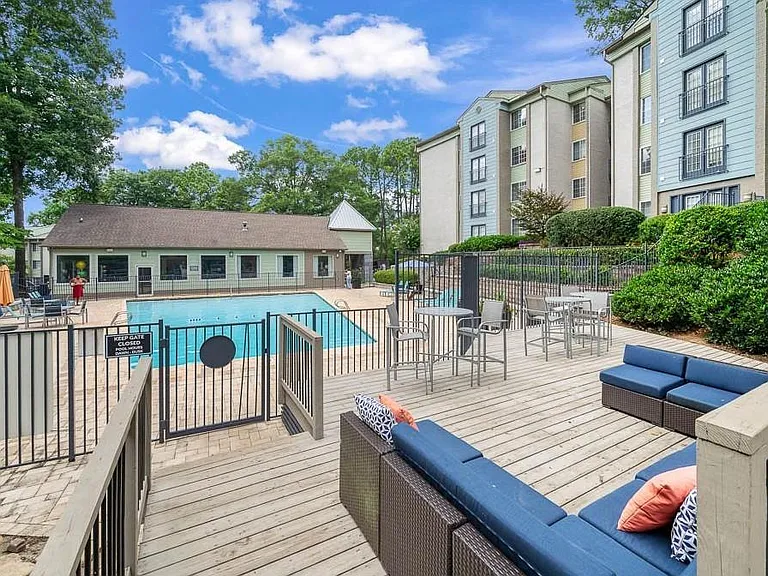 5555 Roswell Rd NE #8 — Photo 9