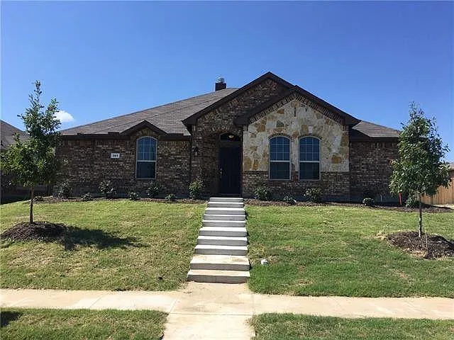 301 Santos Dr