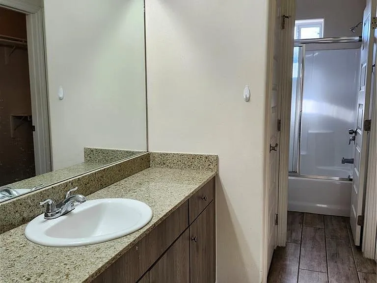 4008 Hawthorne Ave #3 — Photo 8