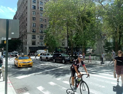 Rented by Citi Habitats | media 9