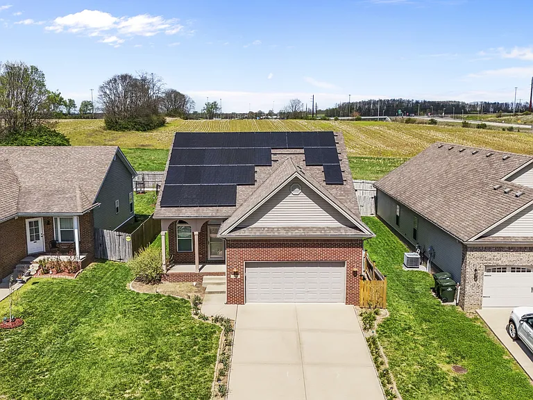 111 High Hope Ln — Photo 4