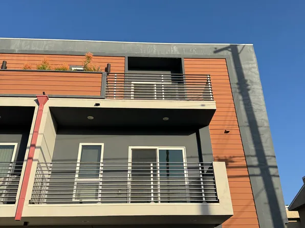 5124 Denny Ave #5124, North Hollywood, CA 91601