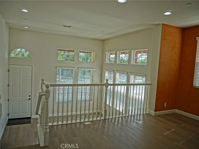 2099 Owens Dr — Photo 7