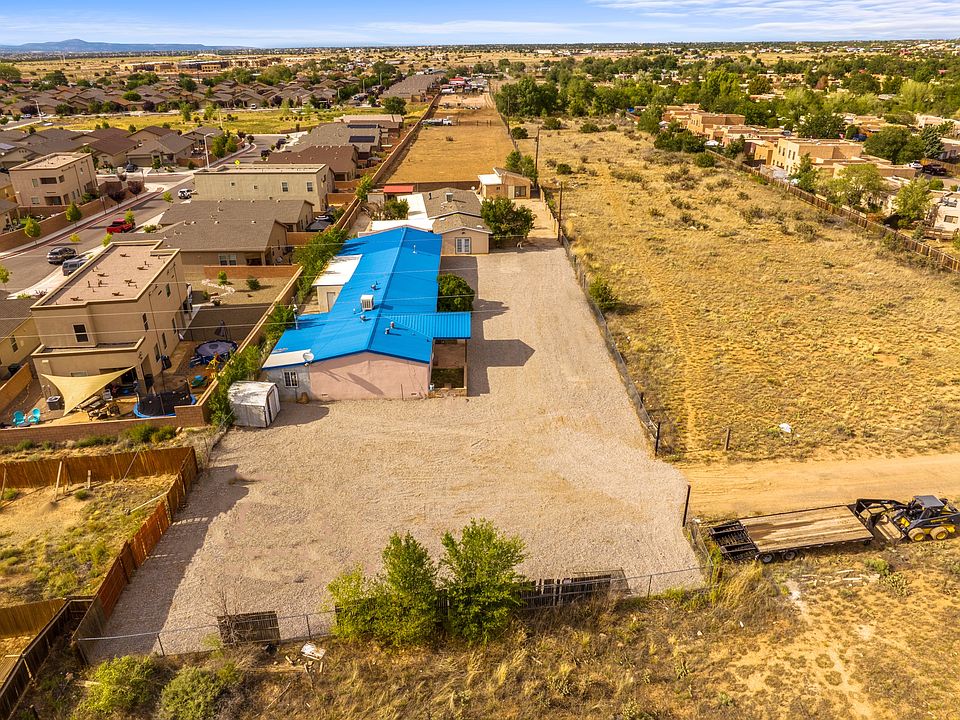 1st image of 1152 Calle Atajo