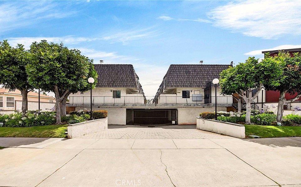 1st image of 14928 Halldale Ave APT 19
