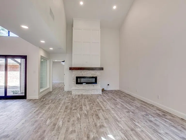 2156 Kessler Ct #27 — Photo 14
