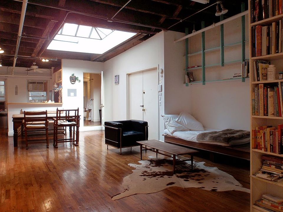 1st image of 145 Chambers St #5THFL