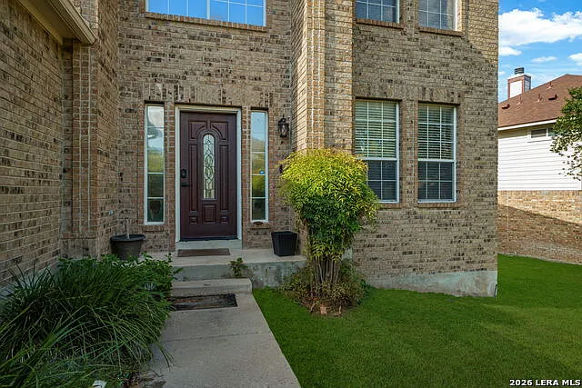 4 bed, 2.5 bath, 2378 sqft, $2,550 — Photo 3