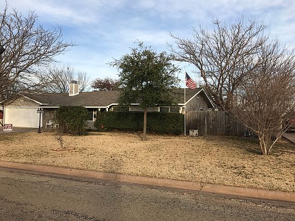 4th image of 102 N Crescent Dr