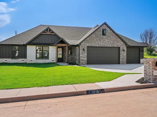1115 S Pecan Hill St, Stillwater, OK 74074
