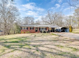 482 Scott St, Commerce, GA 30529