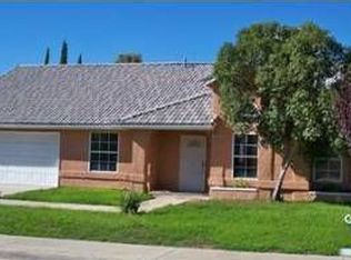 2423 E Avenue R6, Palmdale, CA 93550