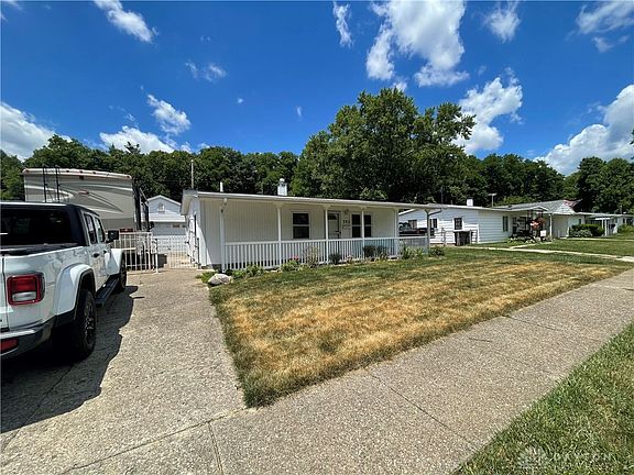 2nd image of 753 Seibert Ave