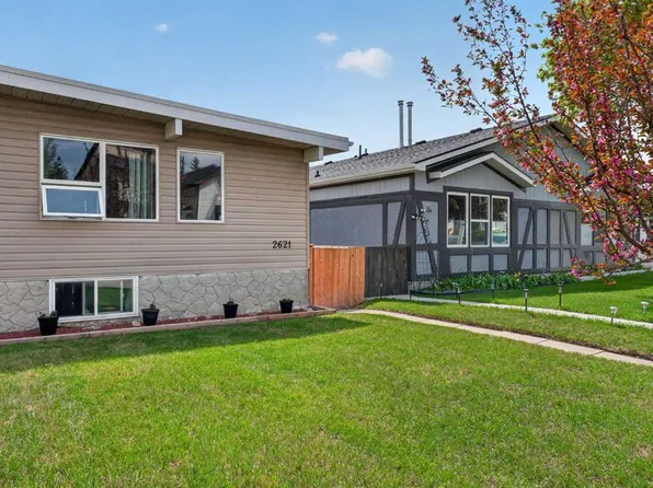 2621 N 11th Ave SE, Calgary, AB T2A 0E4