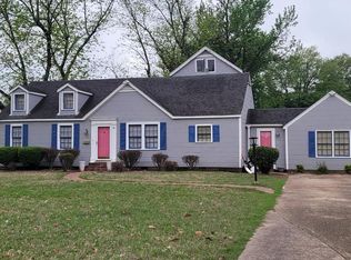 1077 Fairview Ave, Greenville, MS 38701