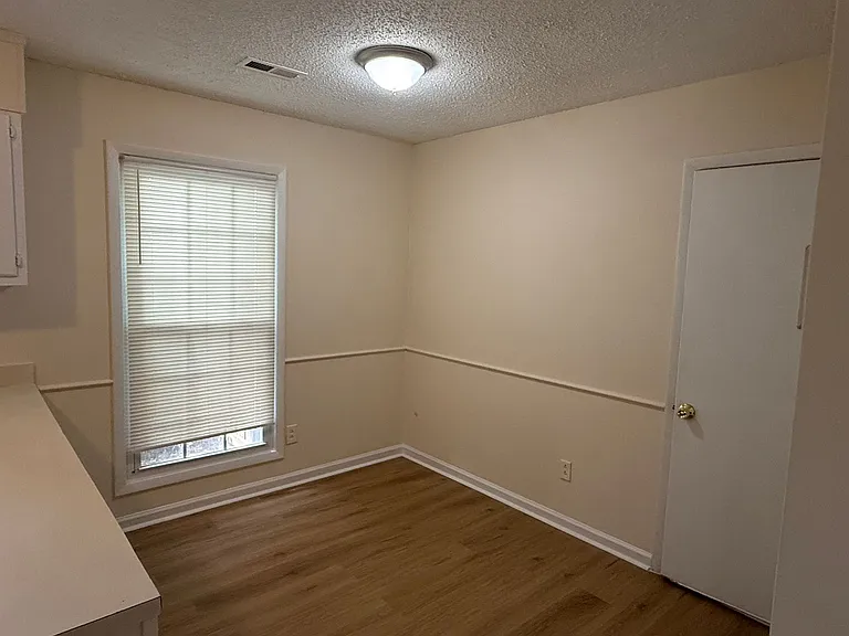 6341 Round Hill Rd — Photo 7