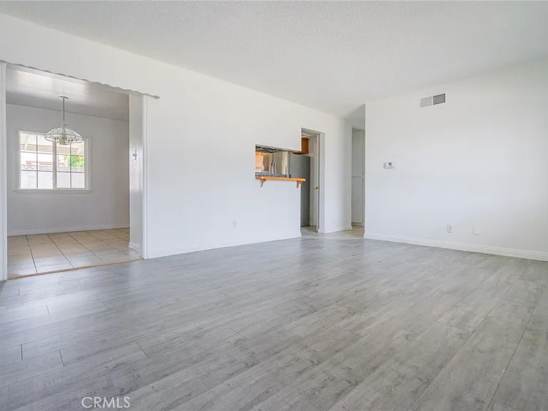 3521 1/4 Cogswell Rd — Photo 7