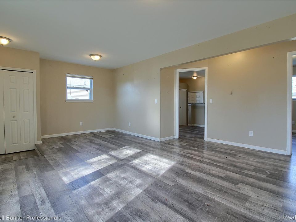 1385 Berkshire St, photo 12