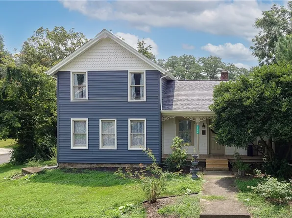 4596 W Prospect St, Mantua, OH 44255