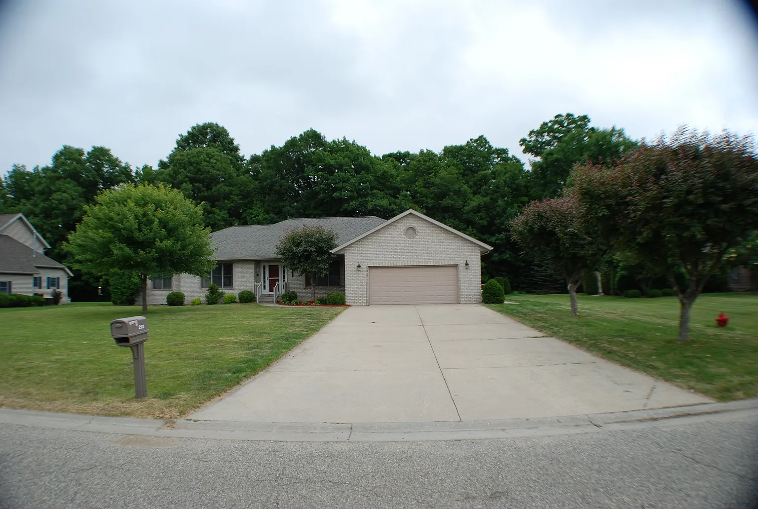 2183 Cornerstone Dr photo 1